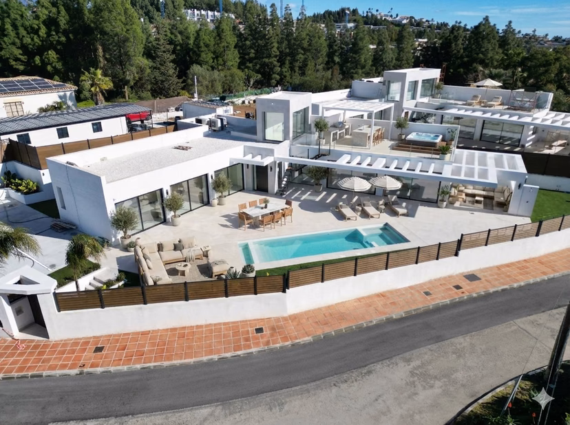 Chaparral Sunset Villas — new development in Mijas