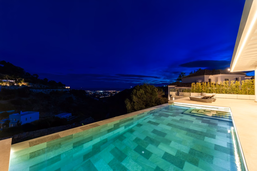 Villa Alfa in Benahavís — photo 5