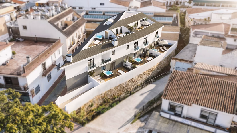 Azure Homes in Fuengirola — photo 2