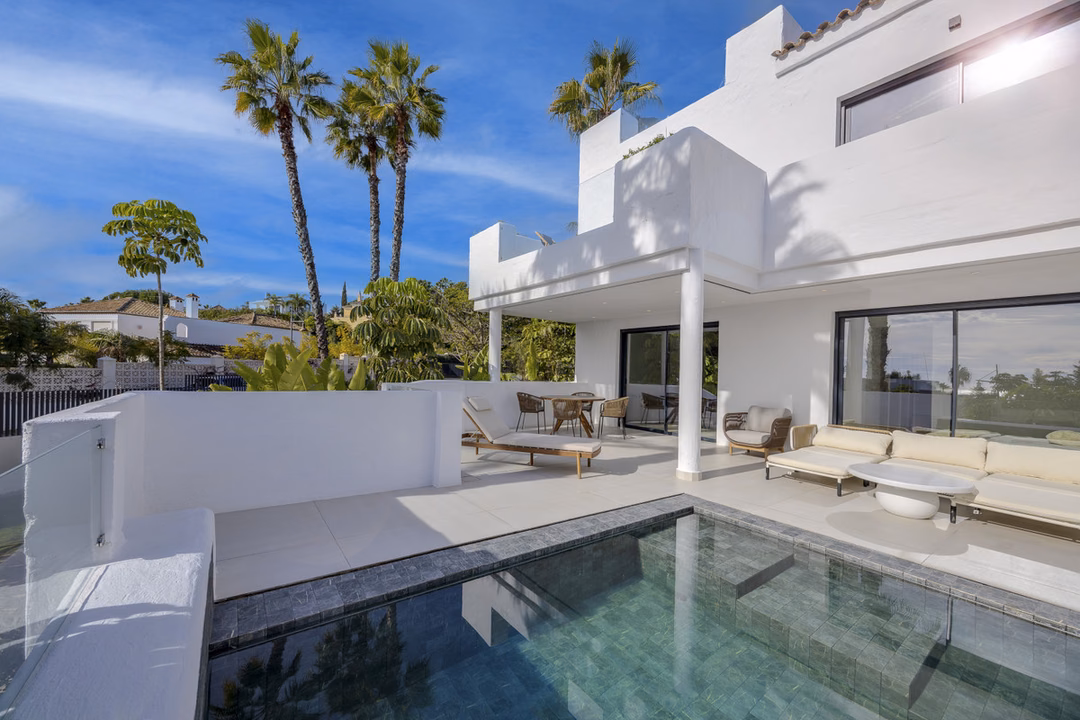 Golden Hills — new development in El Paraíso